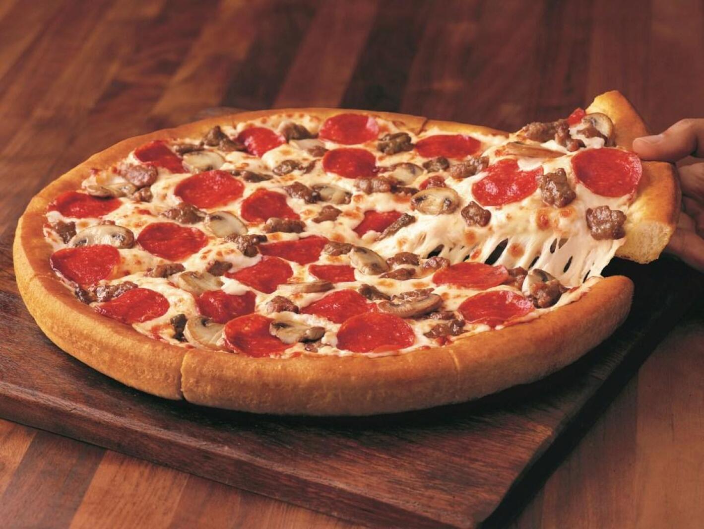 New Pizza Hut opens in West Fargo's Veterans Mall InForum Fargo